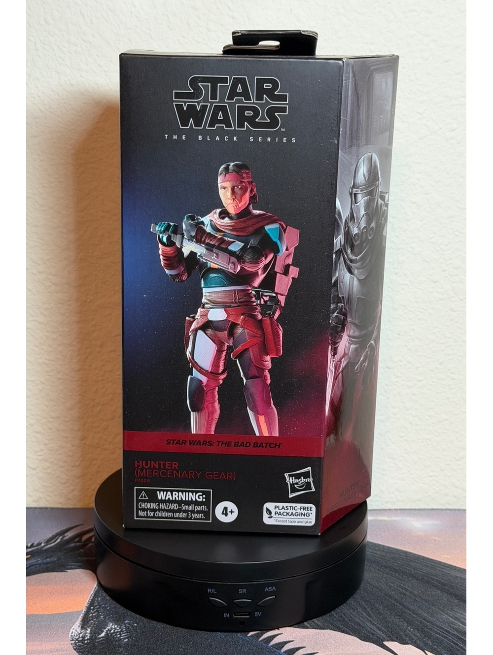 Star Wars Black Series The Bad Batch Hunter Mercenary Gear Action Figure